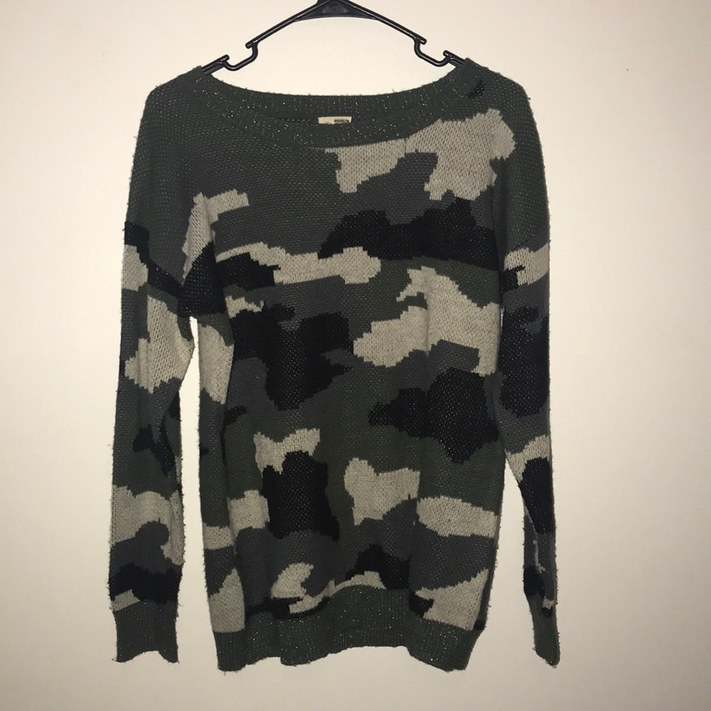 Oversized Camo sweater